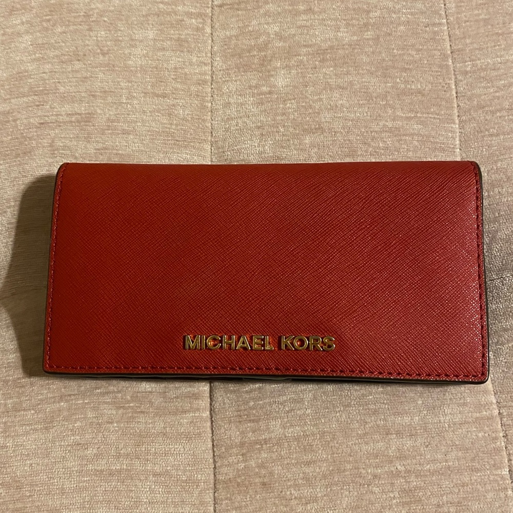 MICHAEL KORS wallet! Never used!